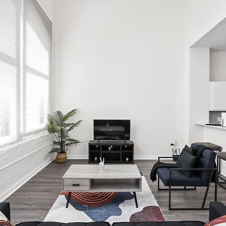 2Br 2Ba In The Block Apartment By Cozysuites Индианаполис Екстериор снимка